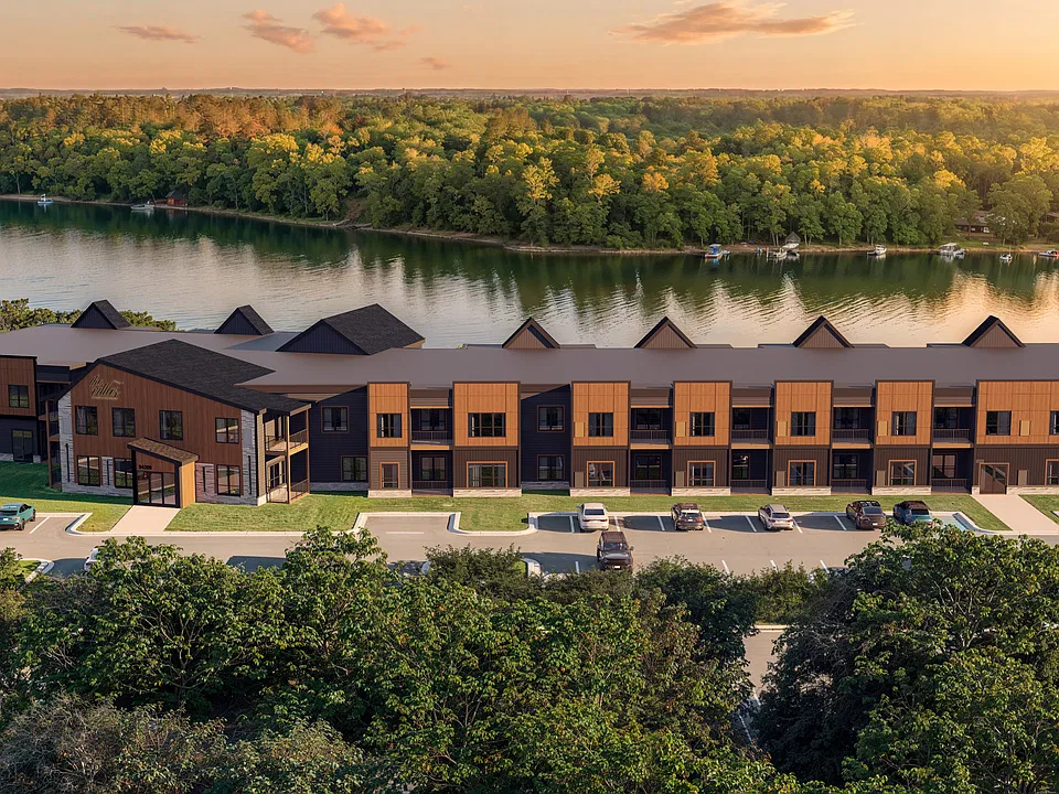 The Villas at Sand Lake Resort
