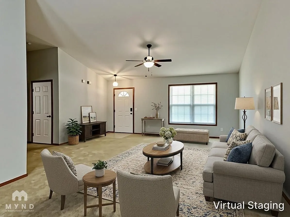 4 bed, 2.0 bath, 1550 sqft, $1,699 — Photo 2