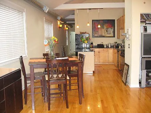 2408 W Flournoy St #4 — Photo 2