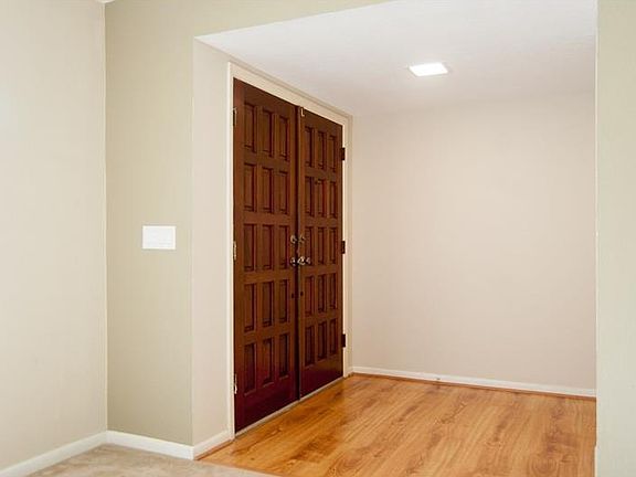 4th image of 3107 Glenwood Ct