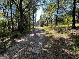 31 Creekwood Rd, Winder, GA 30680