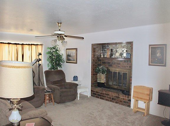5th image of 2206 Salinas Ave