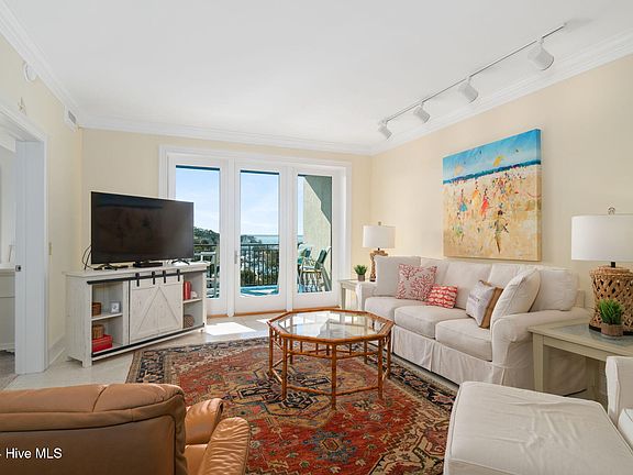 4th image of 4425 Arendell Street #303 Harborside Club At 70 West