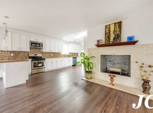 471 Monroe Blvd, Long Beach, NY 11561