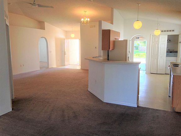 4th image of 5549 Ortega Park Blvd