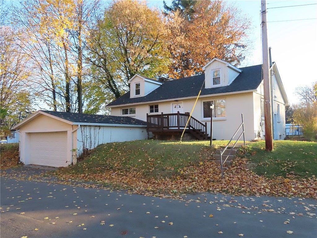 1 N Park St, Clifton Springs, NY 14432 Zillow