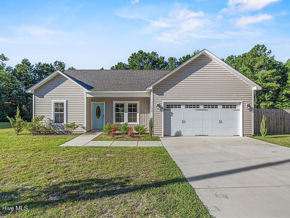 1st image of 139 Queens Haven Road