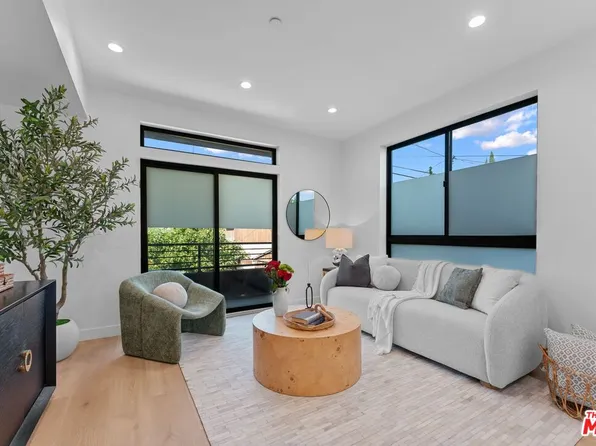 5443 1/2 Blackwelder St, Los Angeles, CA 90016