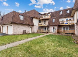 19444 Wolf Rd APT 4, Mokena, IL 60448