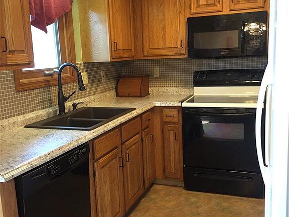 2nd image of 310 N Harrison Ct