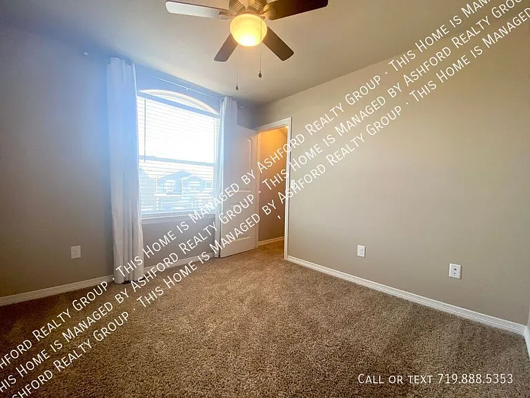 6142 Meadowbank Ln — Photo 11