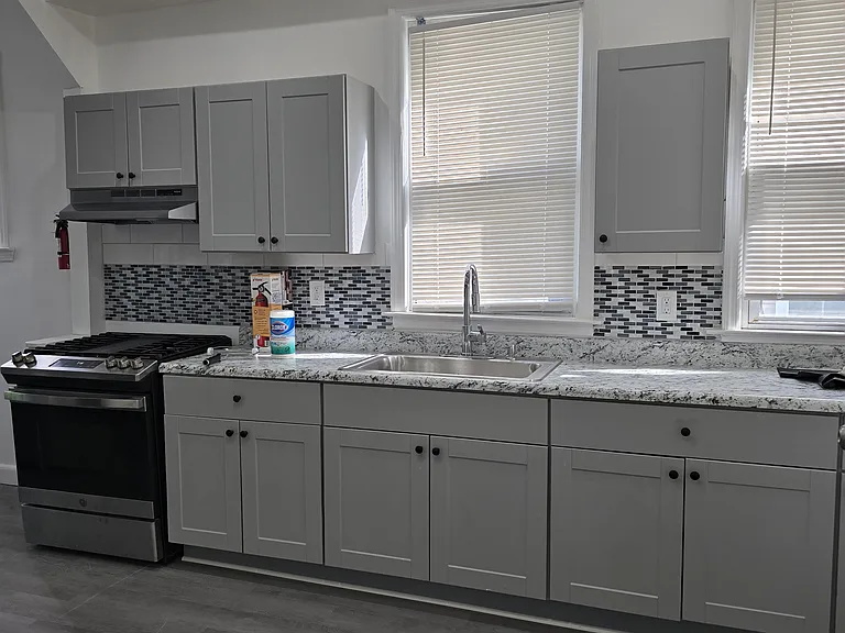 782 Bergen St #1 — Photo 14