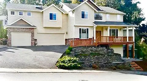 4479 162nd Ct SE — Photo 1