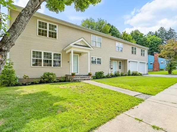 71 Hillcrest Rd, Marlborough, MA 01752
