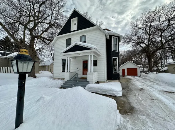522 E Adolphus Ave, Fergus Falls, MN 56537