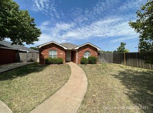 8302 Dixon Ave, Lubbock, TX 79423