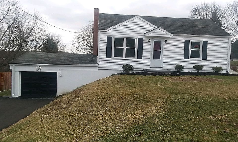 1st image of 809 Freedom Ave