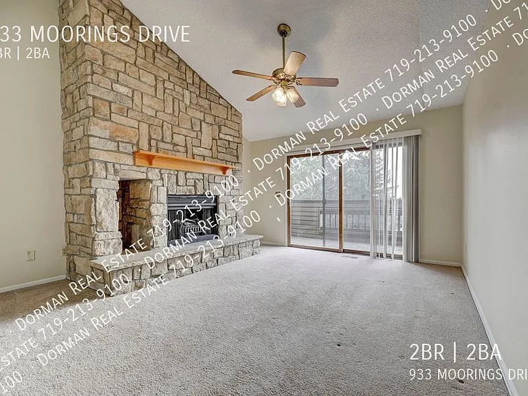 933 Moorings Dr — Photo 6