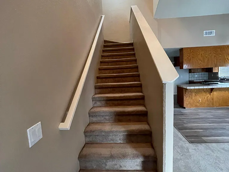 1065 Grandview Cir — Photo 15