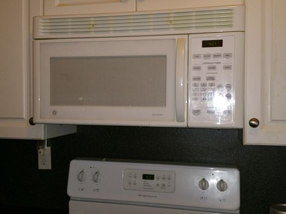 4th image of 187 Seaver Avenue #B