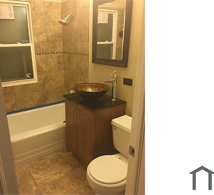 635 W 87th St — Photo 2
