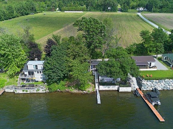 2nd image of 393 Ferrand Road