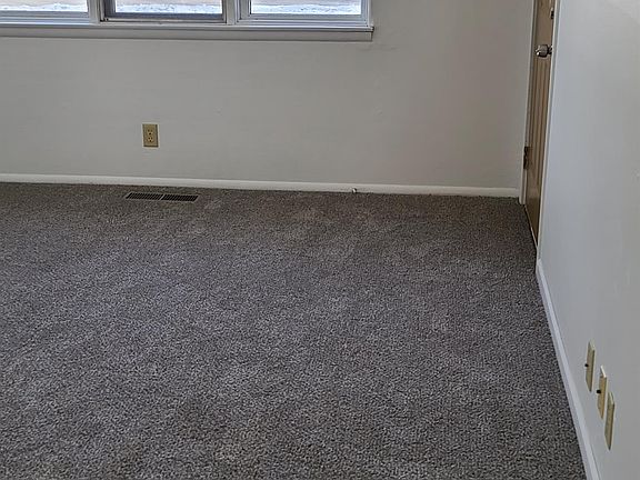 2nd image of 773 S Commercial St #773