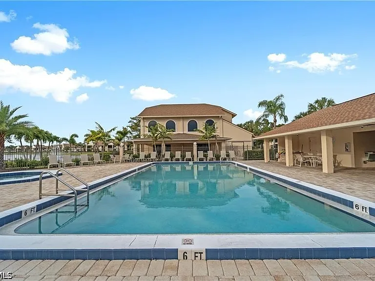 8565 Charter Club Cir #6 — Photo 28