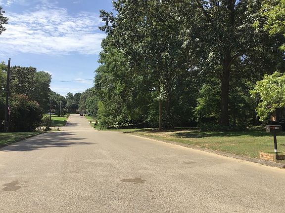 5th image of 1105 Idlewood Dr