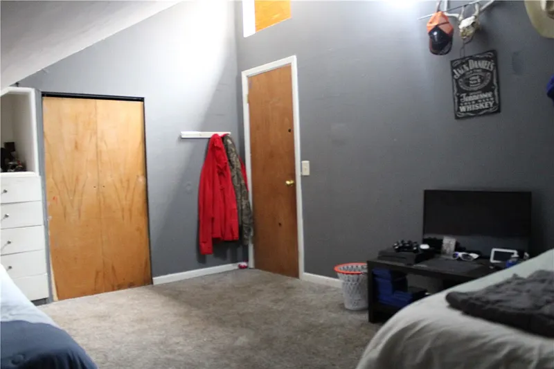 Thumbnail 12