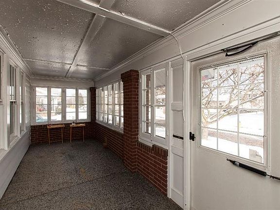 4th image of 1201 Carlisle Ave