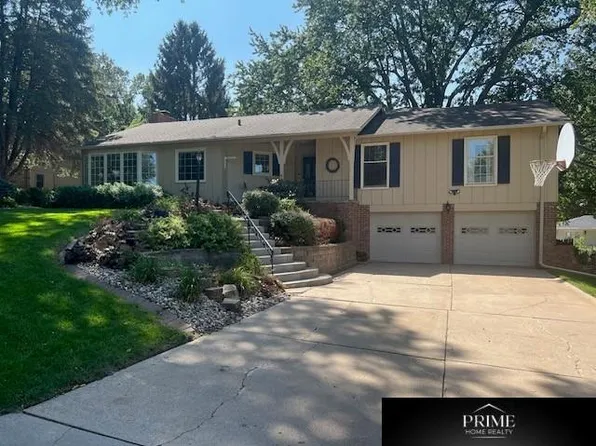 614 S 123rd St, Omaha, NE 68154