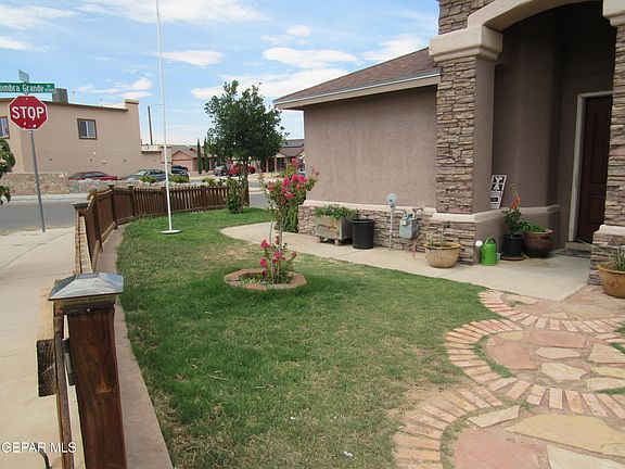 2nd image of 12500 Sombra Grande Dr
