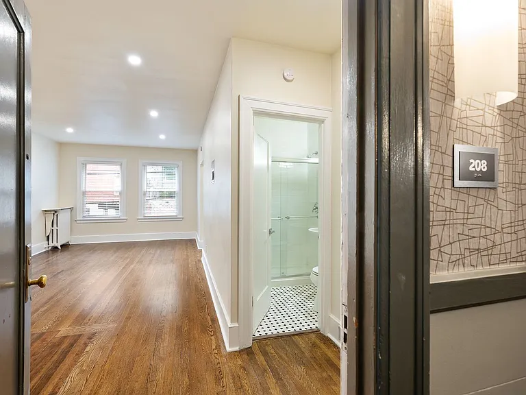 Fionia Apartments — Photo 39