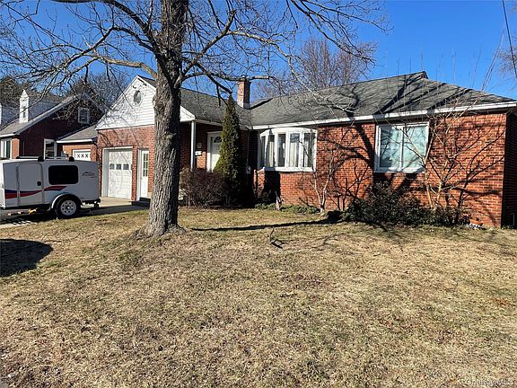 3rd image of 17 Bosher Drive