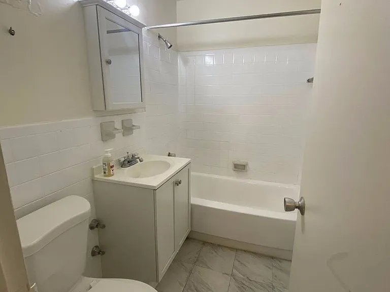 Hamilton Weehawken Residences — Photo 19