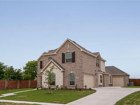 4th image of 2033 Glenwood Way