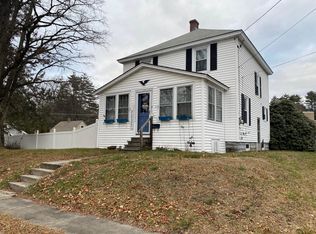 13 Shannon St, Claremont, NH 03743