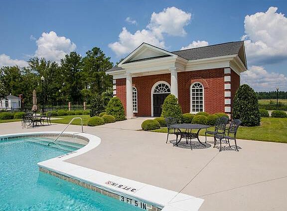 4th image of G 56 Saint Johns Dr