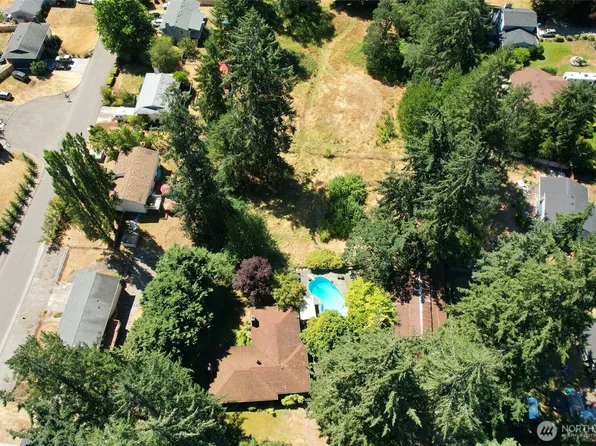 16006 Spanaway Loop Road S, Spanaway, WA 98387