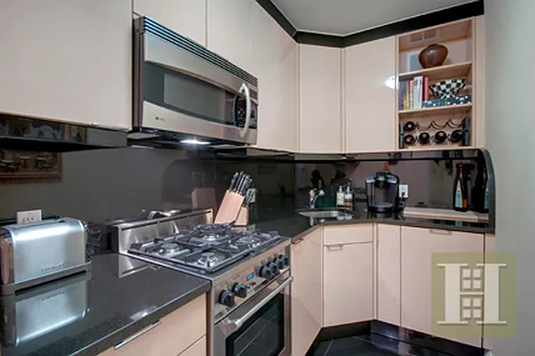 Sold by Halstead Real Estate | media 14