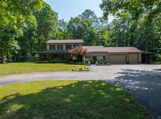 9801 Third Branch Dr, Chesterfield, VA 23832