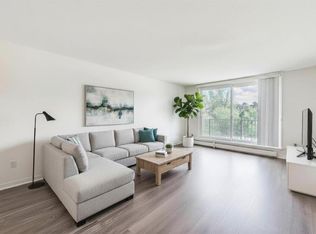 310 S 4th Ave NE #406, Calgary, AB T2E0J3