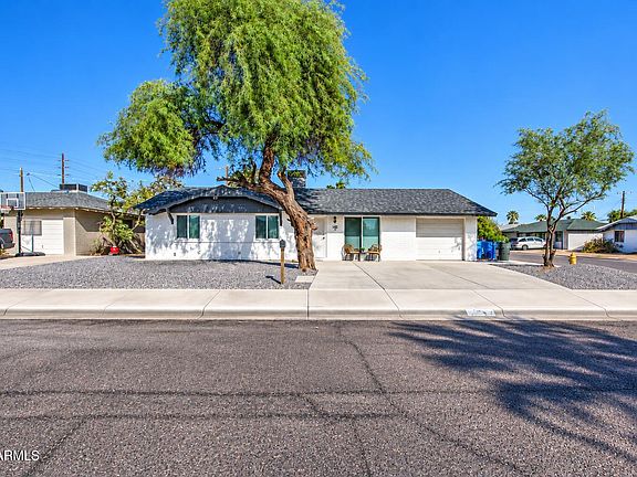 5th image of 9043 N 16th Drive