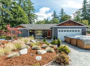 1985 Lowell Point Rd, Camano Island, WA 98282