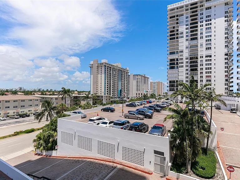 2401 S Ocean Dr #404 — Photo 27