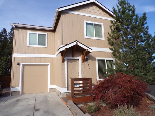 1518 NE Frank McClean Ct