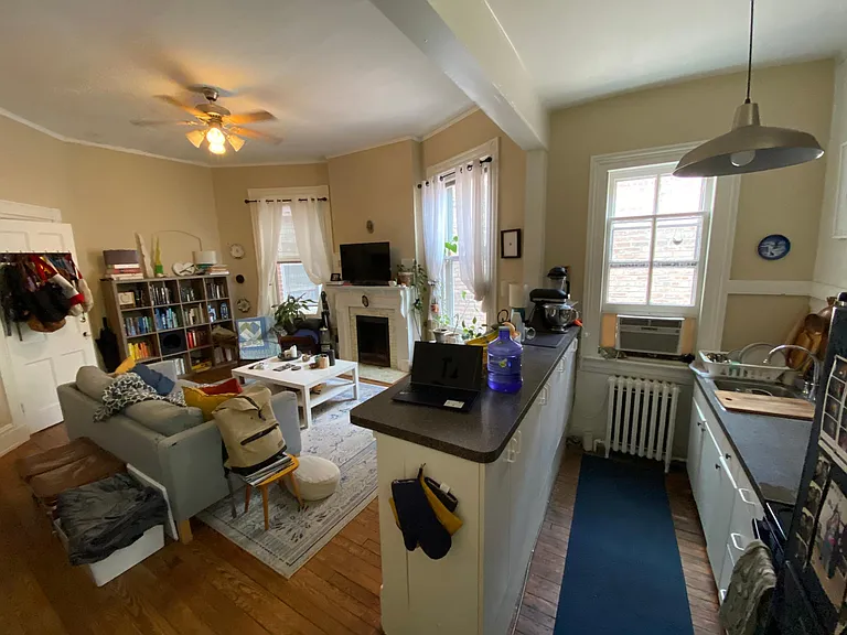 1516 Grove Ave #2 — Photo 3