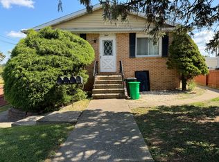 1067 Catasauqua Ave APT 2, Allentown, PA 18102