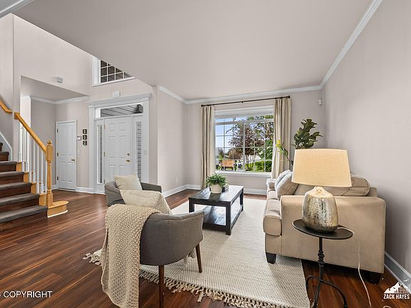 2nd image of 16140 Bridgewood Cir